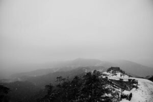 Mist, Tea, Lakes and Monasteries: Crafting Your 2026 Northeast Bucket List with Beyond Journeys